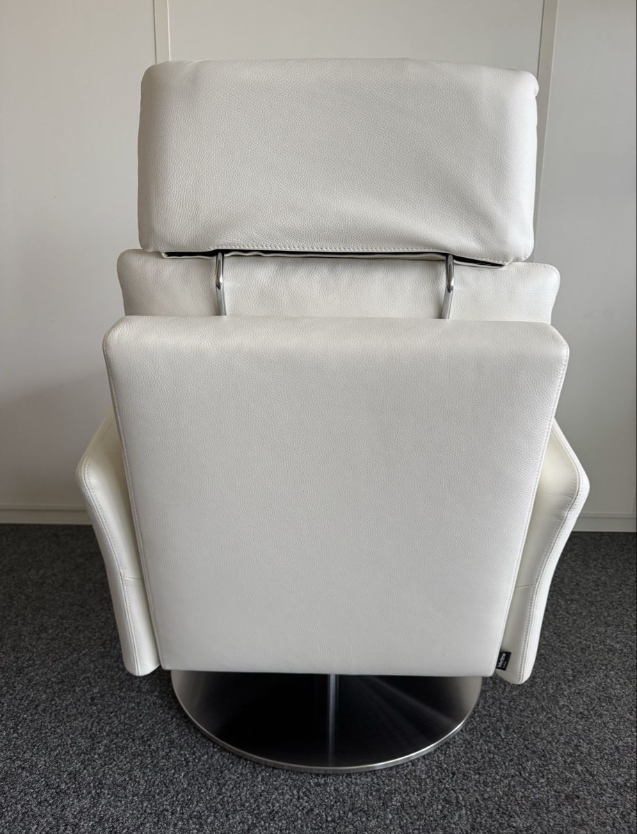 Intertime Sessel: Intertime Relaxsessel mit Hocker, Leder weiss, Top Zustand! – Gebraucht aus Volketswil von CHEF2222 1