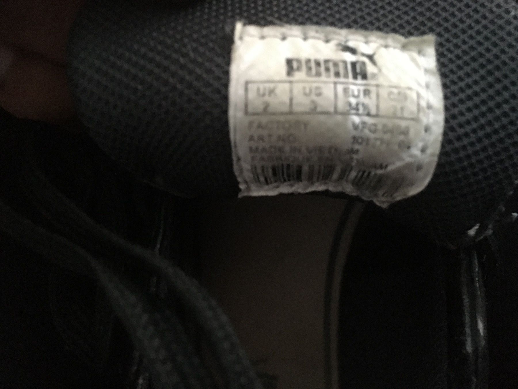 Puma Scarpe da uomo: Puma Schuhe Gr. 34 1/2 – Usato da Gächlingen venduto da Tara_devi 2