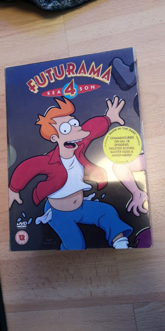 Tutti i DVDs: Futurama season 4 – Usato da Herisau venduto da Seyashop_2 2