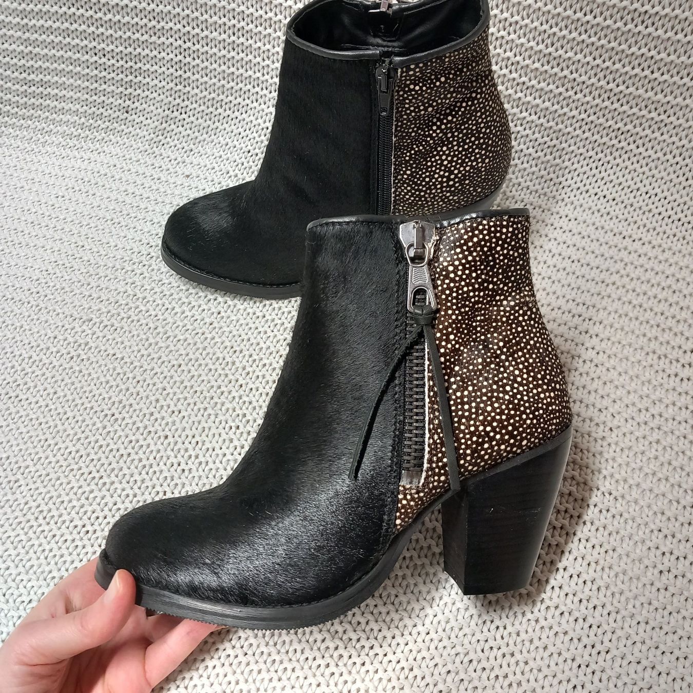 Damenschuhe: Echt-Fell Stiefeletten von BRONX Gr.38 NEU – Neu (gemäss Beschreibung) aus Gwatt (Thun) von umwelt-brocki 1