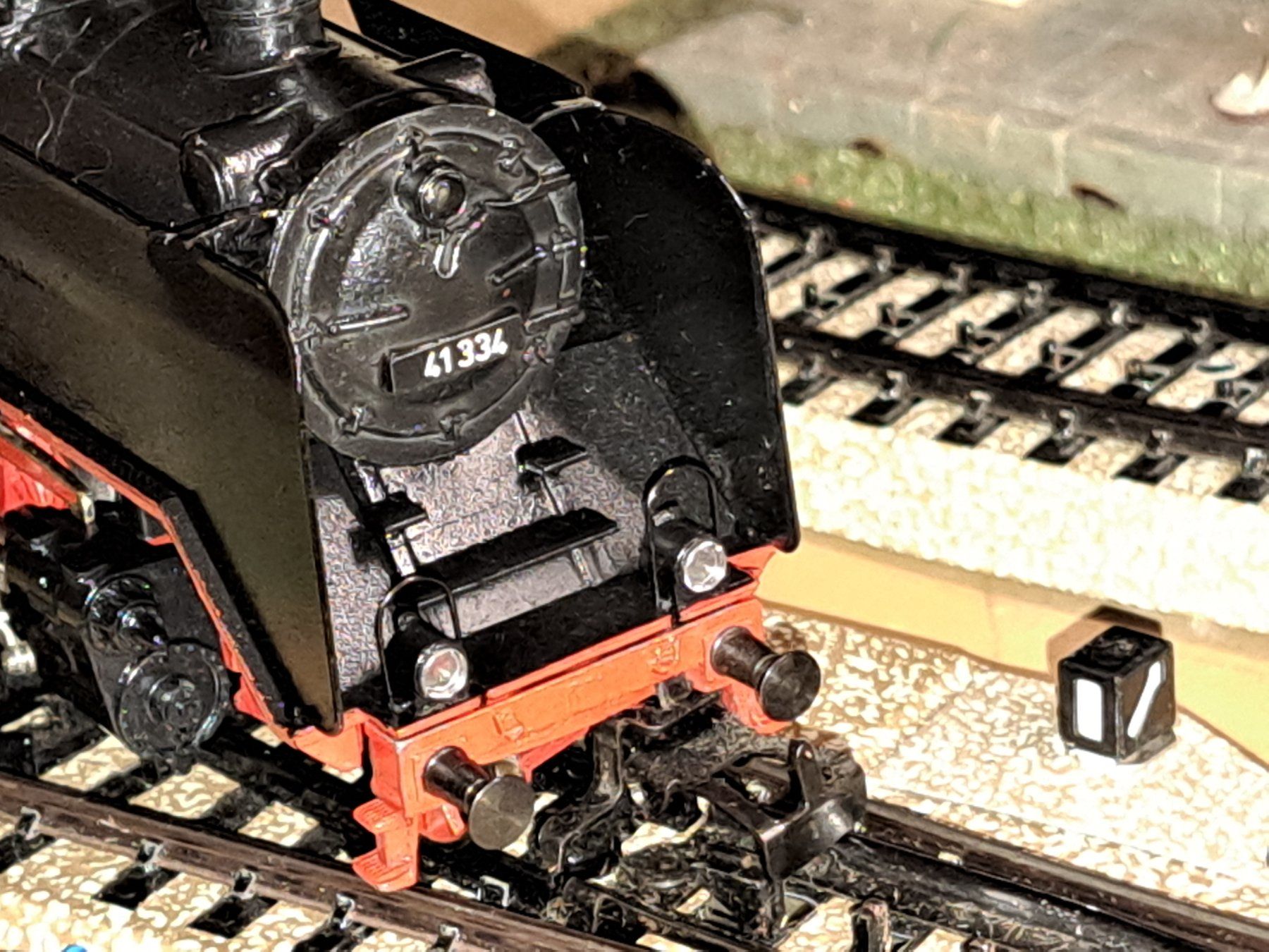 Märklin Modellini di ferrovie: Märklin DB 41334 Damploki analog – Usato da Schwanden GL venduto da roerich20