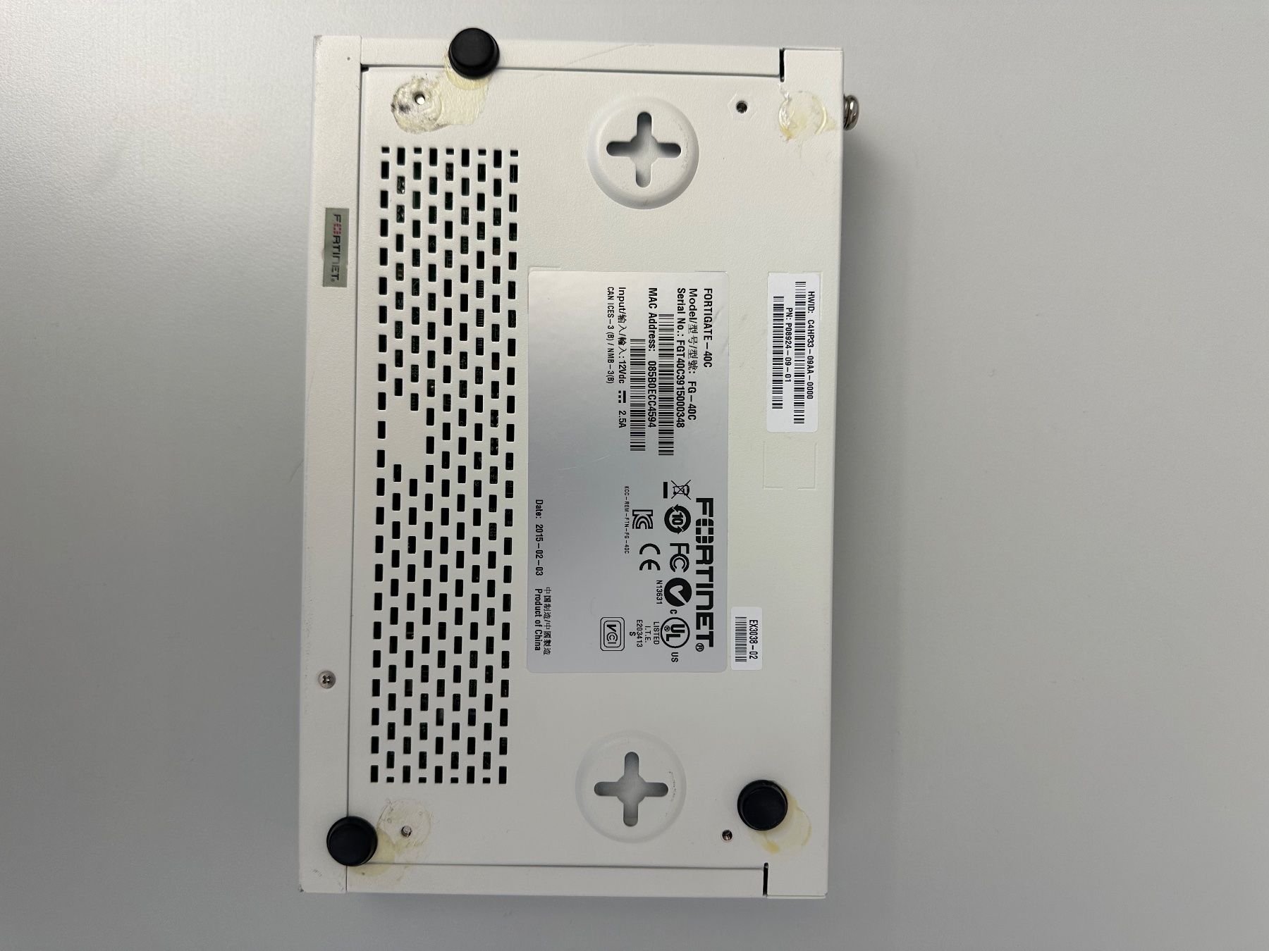 Fortinet Firewall: Fortinet FortiGate 40C FG-40C Firewall / Router – Usato da St. Gallen venduto da inf_7c7m 3