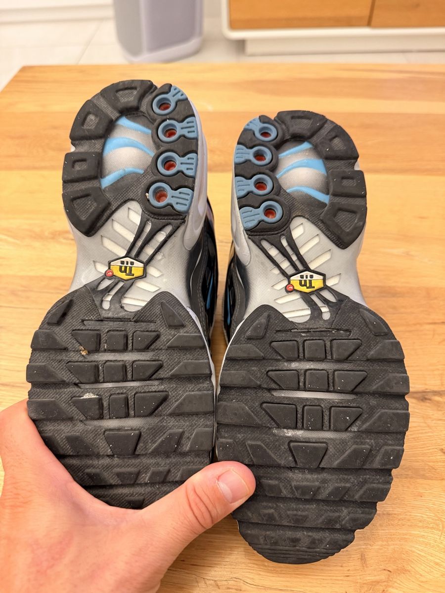 Herrenschuhe: Baskets Nike Air Max Plus TN gris taille 38  – Gebraucht aus Bellevue von dol_dfm2 3