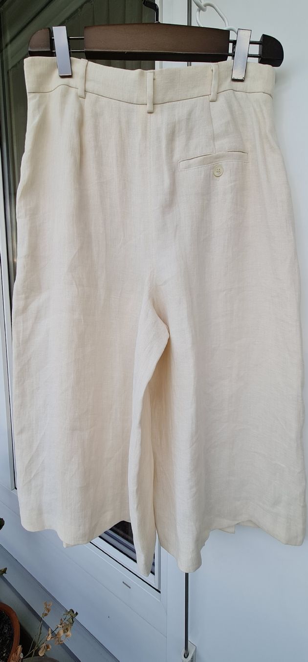 Max Mara Gonne: Hosen Rock von MaxMara. Gr.40. Leine – Usato da Zürich venduto da Olala_ 1