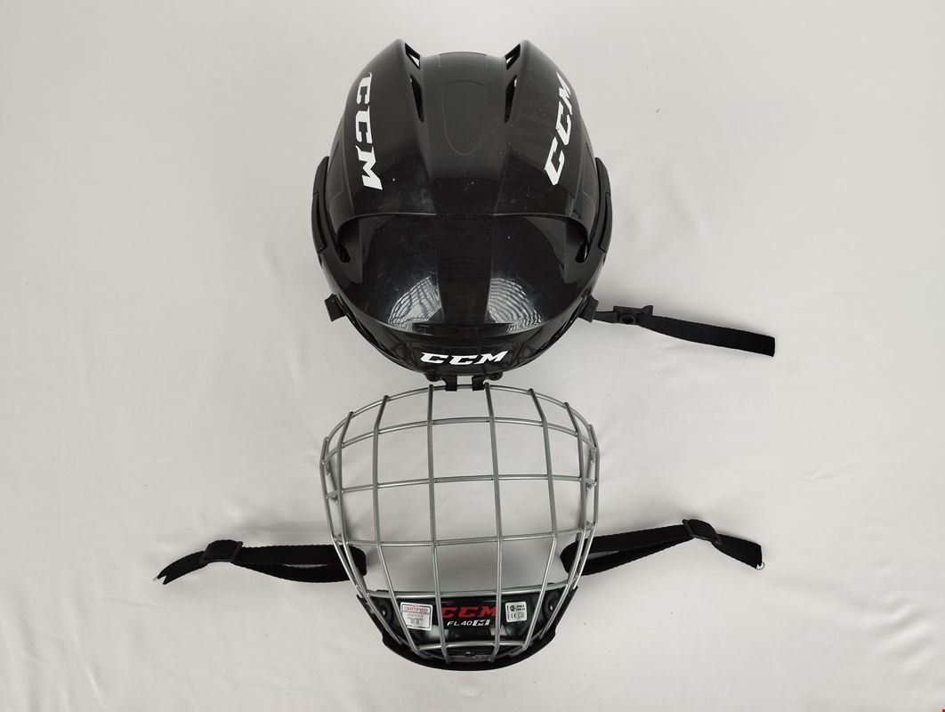 Ccm Helme: CCM Eishockey Helm FL40 – Gebraucht aus Schübelbach von  4