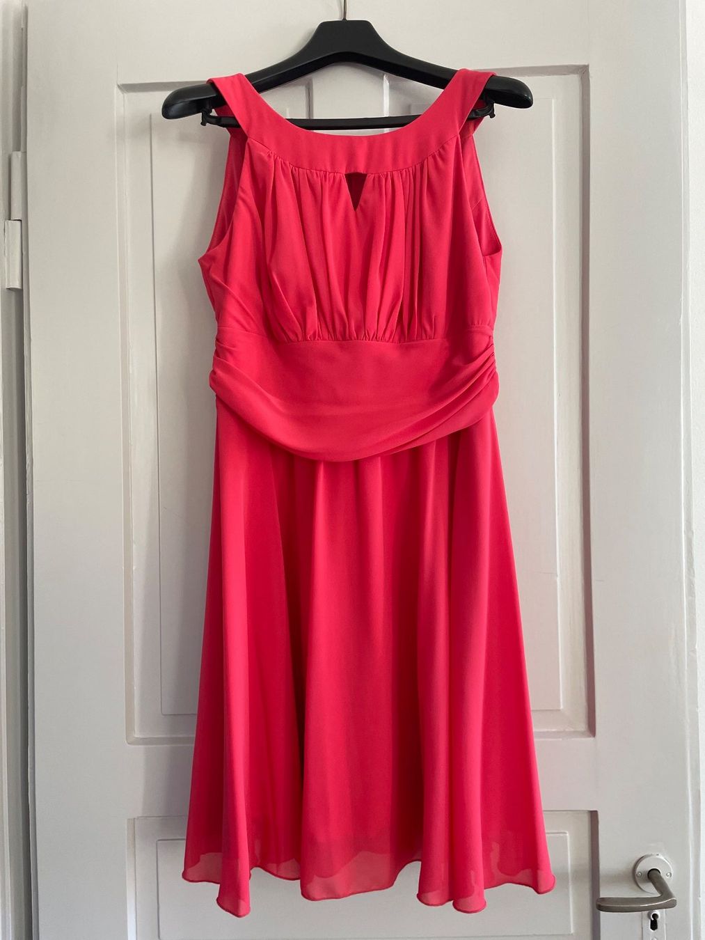 Vestiti: Rot-Korall Cocktailkleid – Usato da Luzern venduto da mar_w8zf