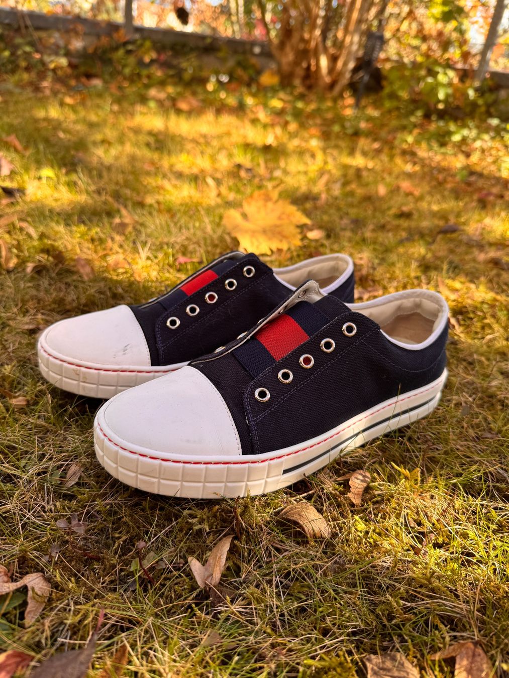Gucci Scarpe da donna: Gucci Elastic Web Slip-On Sneakers -Style Code: 455494 K7O10 – Usato da Bern venduto da ele_dk77