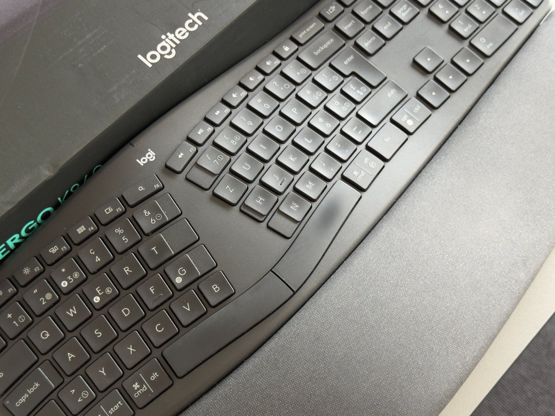 Logitech Tastiere: Logitech K860 - Ergonomische Tastatur | CH-Layout – Usato da Chur venduto da eurostile 3
