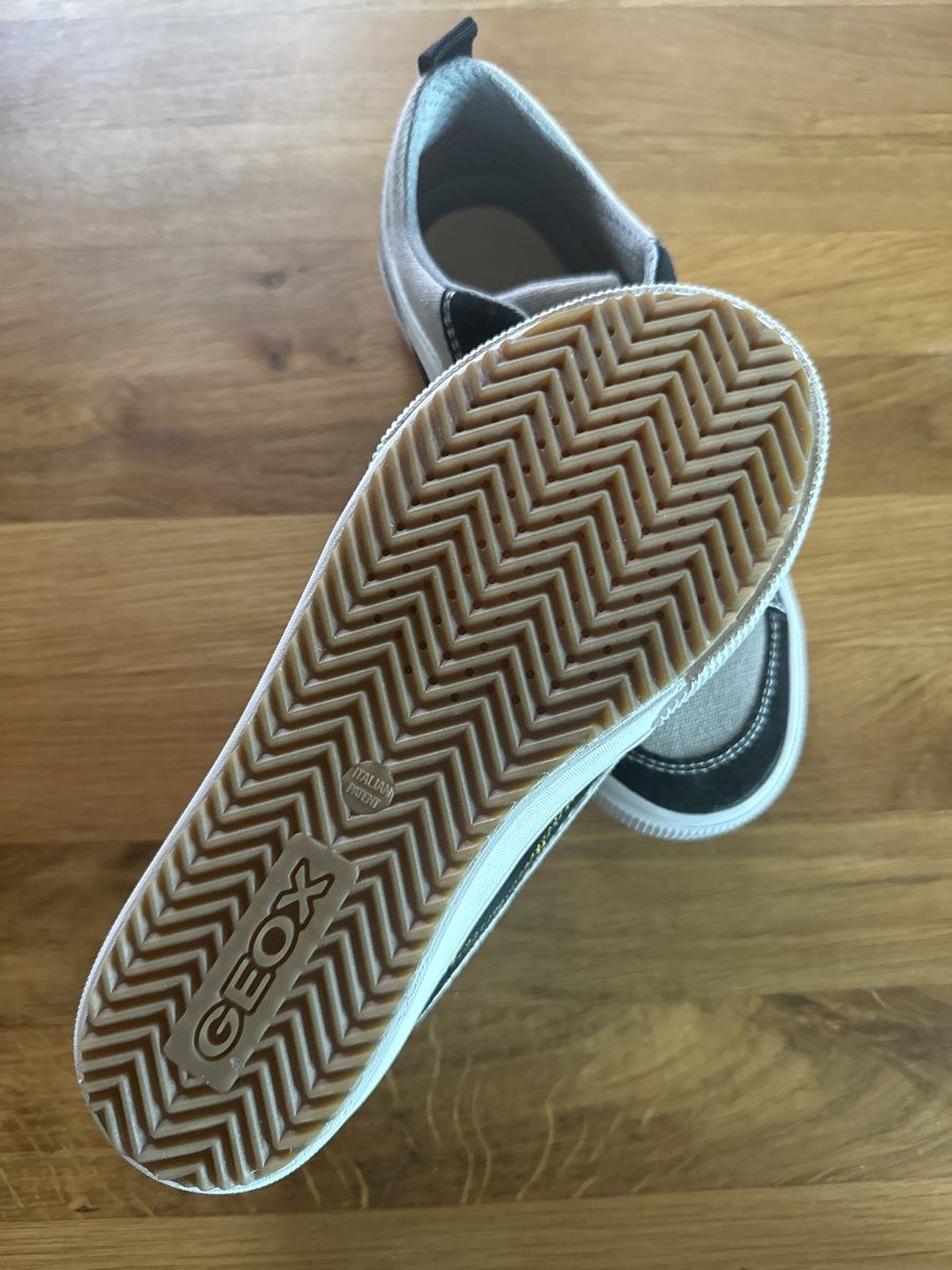 Geox Scarpe per ragazzi: Neue Schuhe von Geox Gr. 33 – Nuovo (secondo la descrizione) da Frauenkappelen venduto da leola1973 3