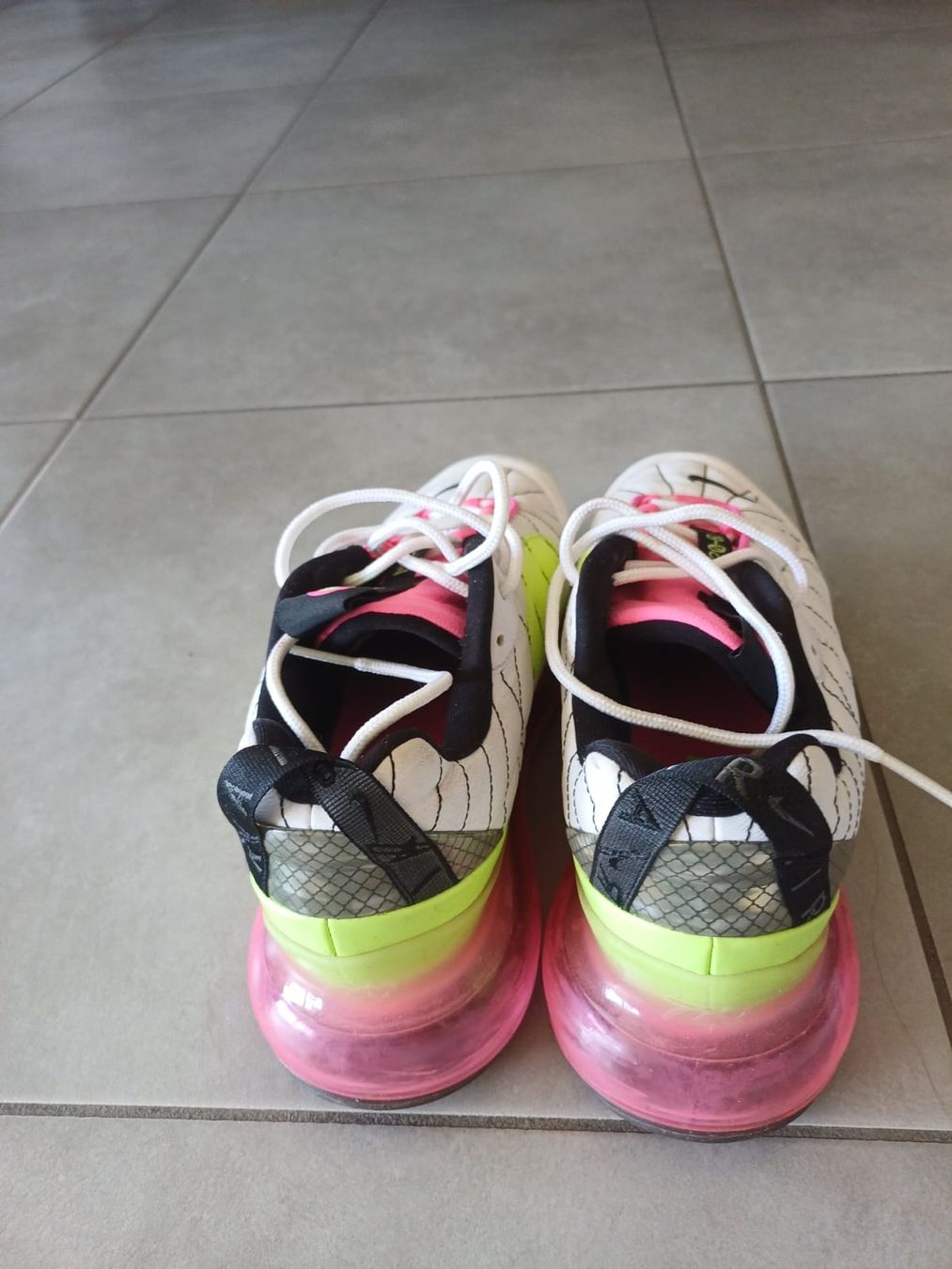 Nike Scarpe da donna: Basket Nike w air max 97 – Usato da Collonges venduto da cam_72xf 4