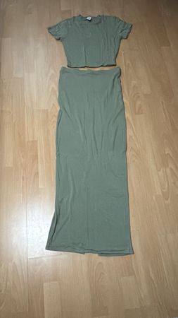 Damen Set Rock und Oberteil Olivgrün Grösse S 