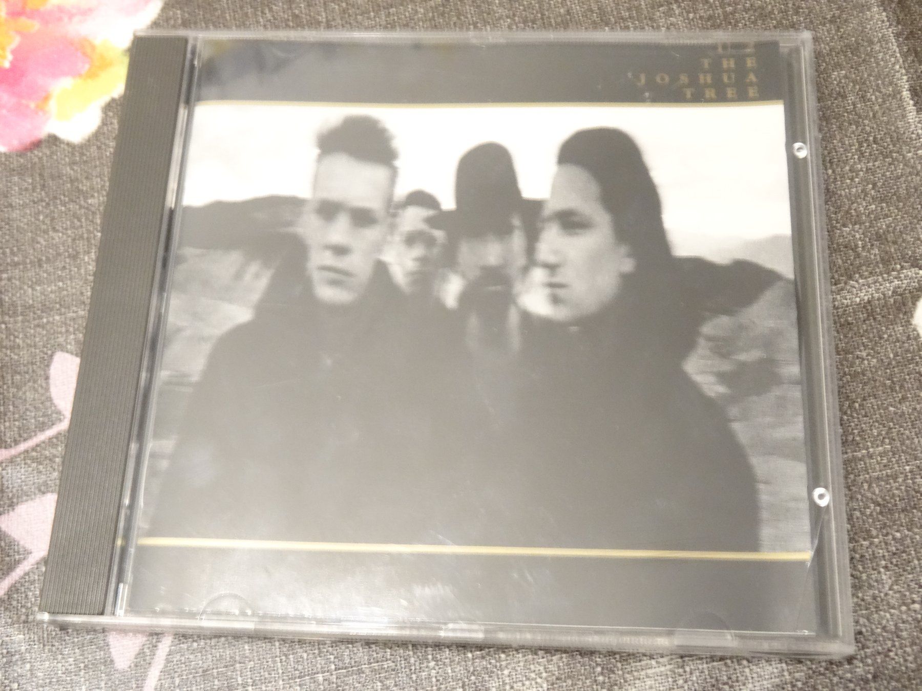 CD: U2 - Joshue Tree CD – Usato da Olten venduto da Disc-Ausverkauf
