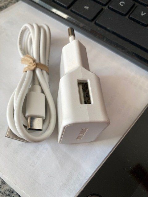 Samsung Chargements: Ladekabel mit Stecker Händy Samsung – Neuf (Voir description) à Untervaz par AndreaC04 1