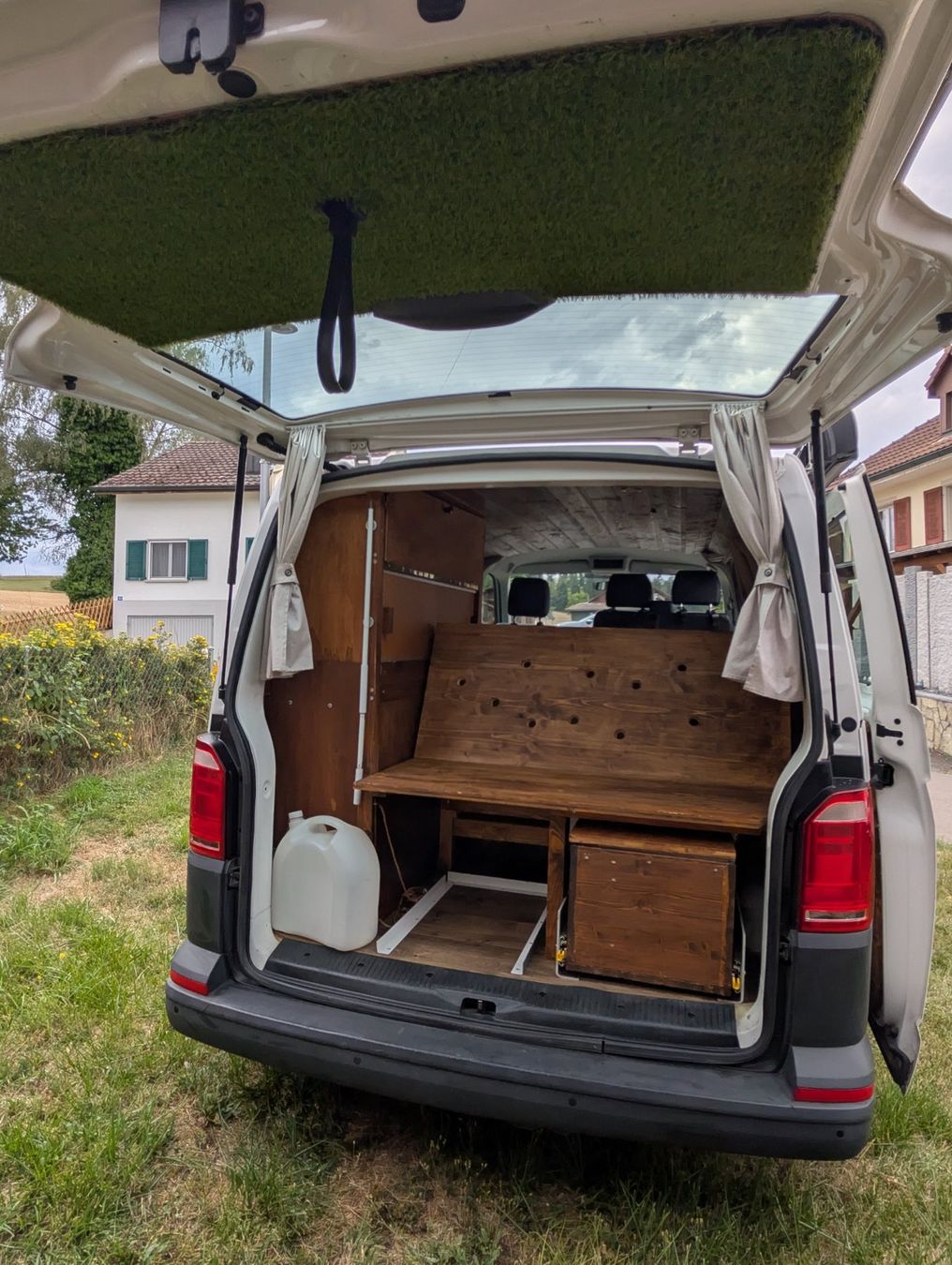 VW Veicoli da campeggio: VW T6 Camper – Usato da Menzengrüt venduto da sixtsense01 8