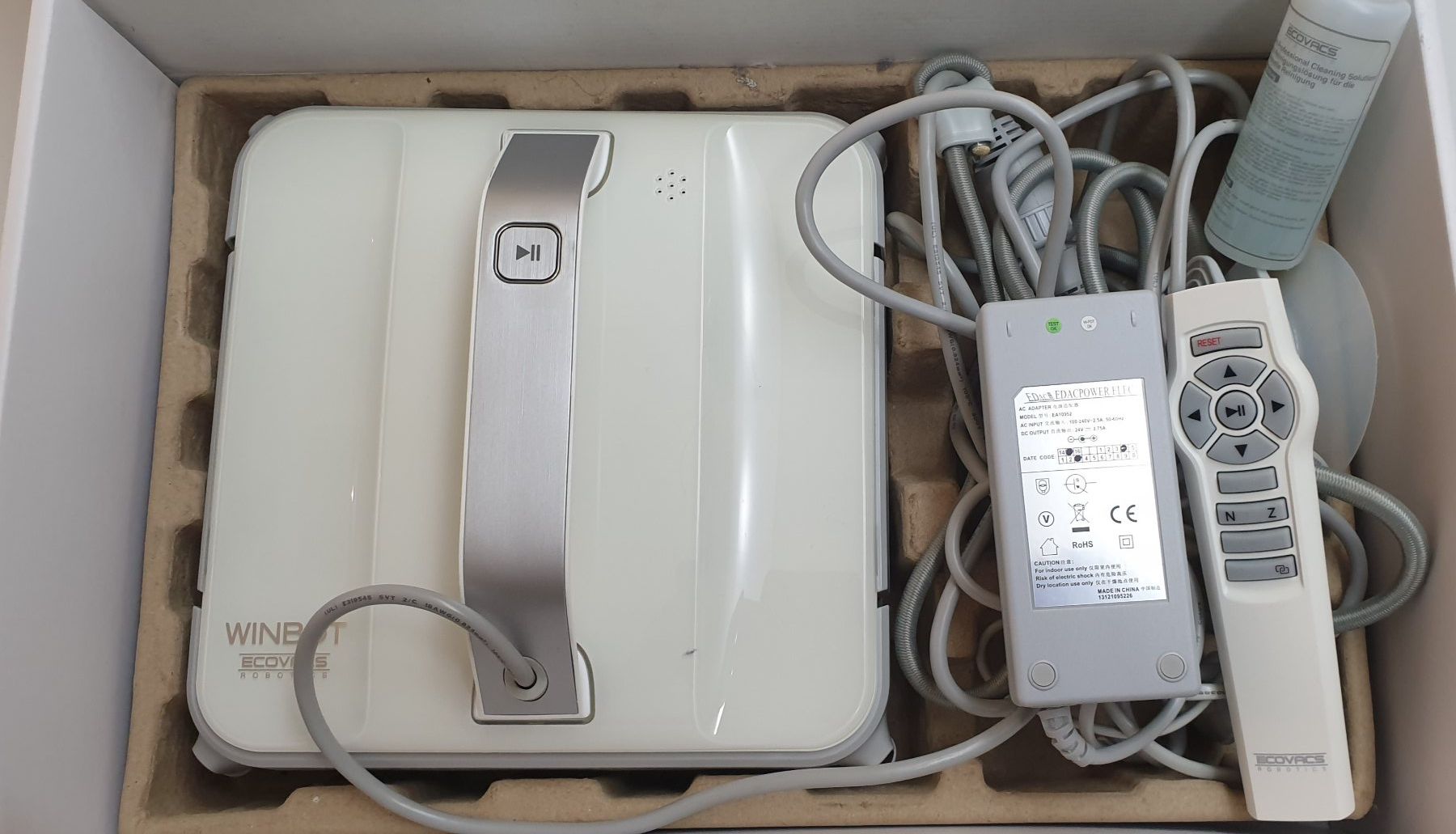 Ecovacs Sonstiges für Haushalt & Wohnen: Ecovacs Winbot W850 – Gebraucht aus Zollikofen von octoquadro 1