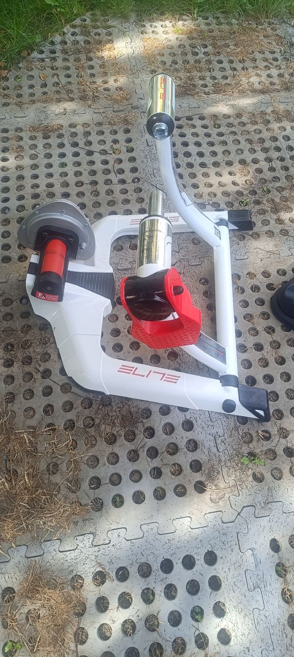 Hometrainer: Elite Qubo Fluid Rollentrainer  – Usato da Arbon venduto da Gatto81 1
