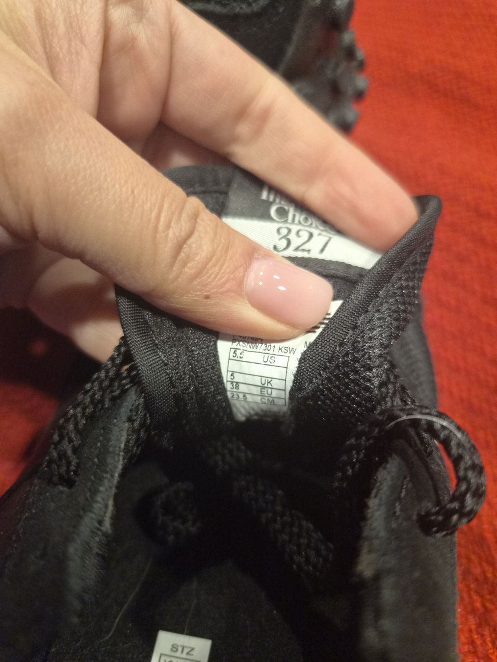 New Balance Scarpe da donna: New Balance 38 Neu – Nuovo e nell'imballaggio originale da Thun venduto da inuyasha93 2