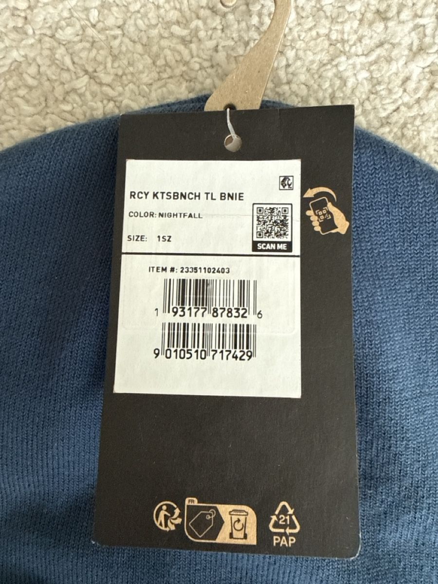 Burton Hüte, Mützen & Caps: Burton Beanie blau – Neu und originalverpackt aus St. Niklausen LU von car_2562 1