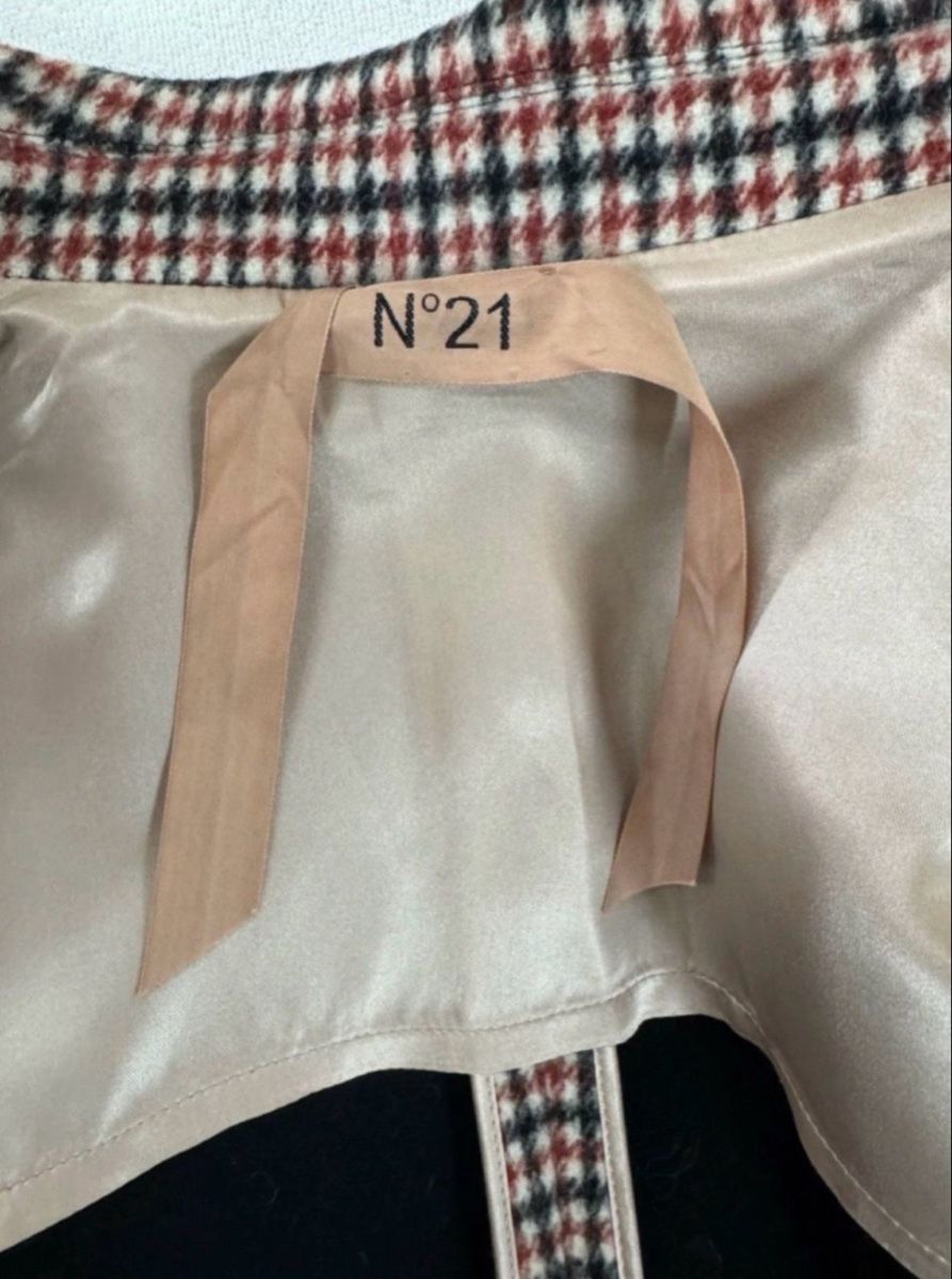 Mäntel: Coat – Gebraucht aus Genolier von tan_rd6s 3