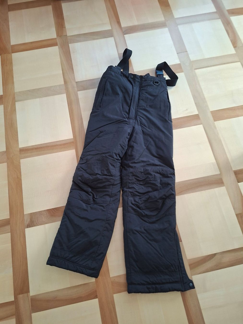 Pantaloni: Schwarze Skihose Gr. 176 bzw. L – Usato da Schwyz venduto da benno92
