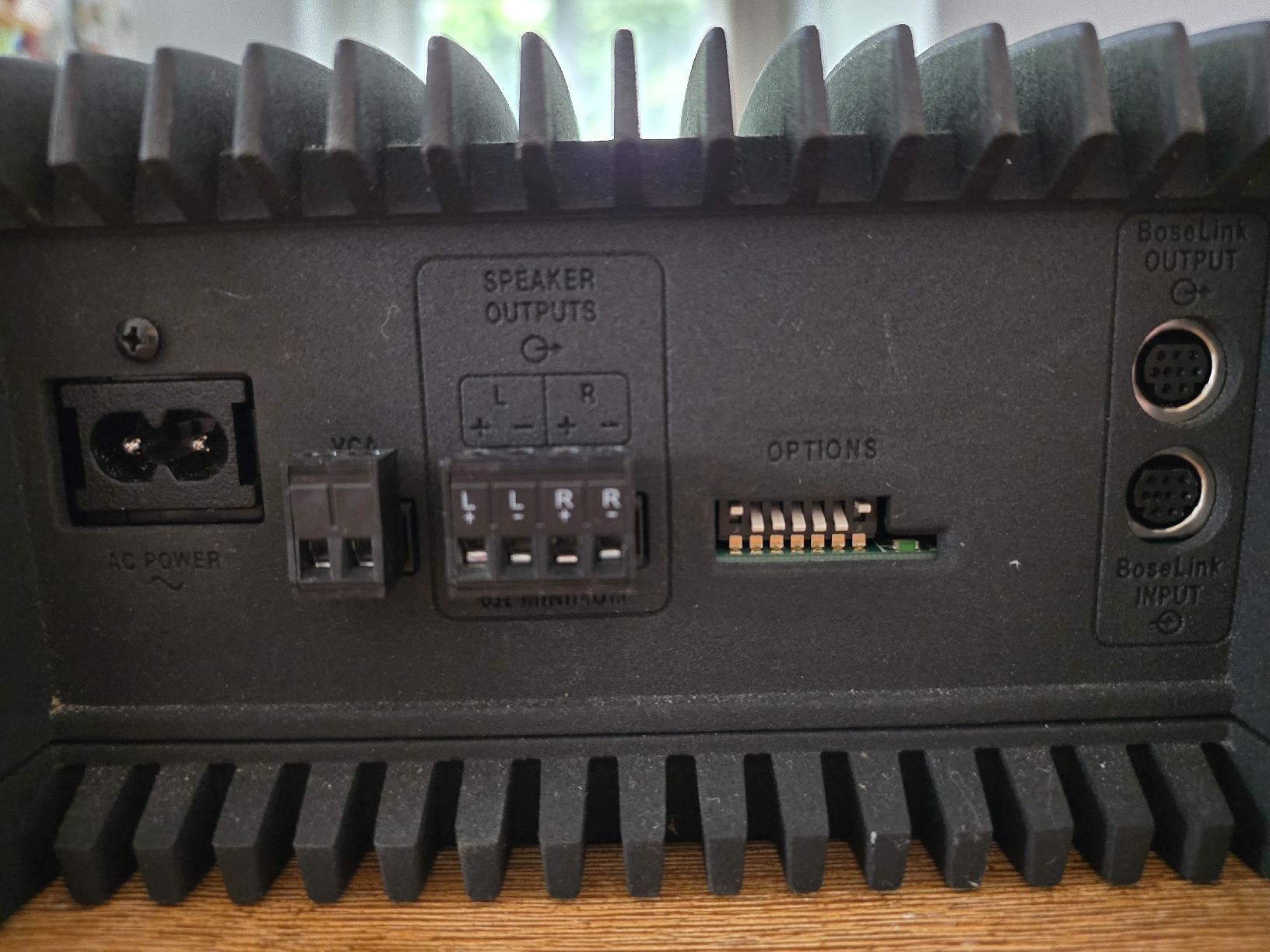 Bose Amplificatori: Bose SoundTouch SA4 Verstärker mit Adapter – Usato da Bellikon venduto da Tschanzli 3