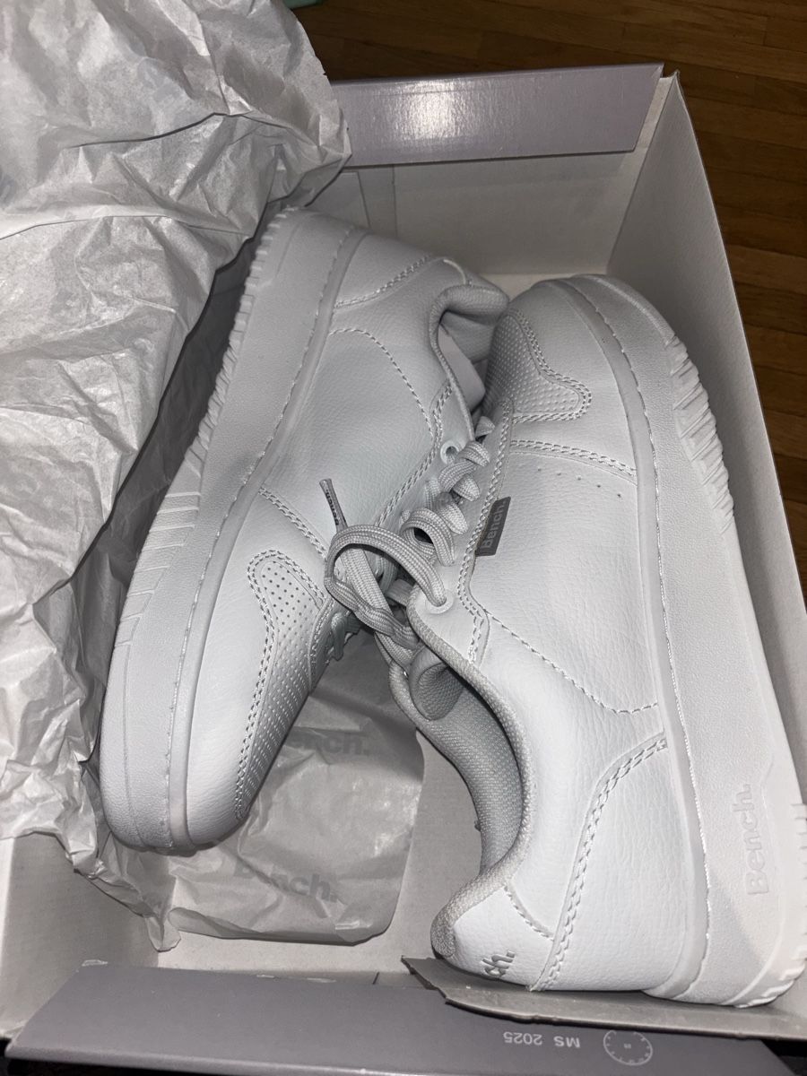 Herrenschuhe: Bench Schuhe – Neu und originalverpackt aus Zürich von infoDSSWISS