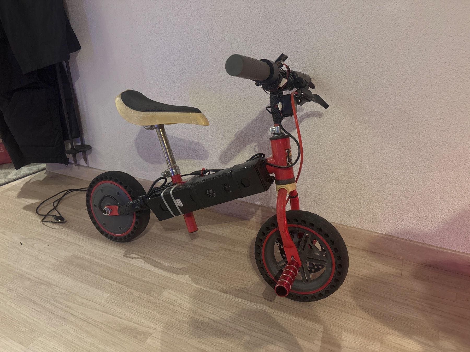 Veicoli per bambini: Elektro-laufrad >20km/h – Usato da Spiringen venduto da marcelh87 2