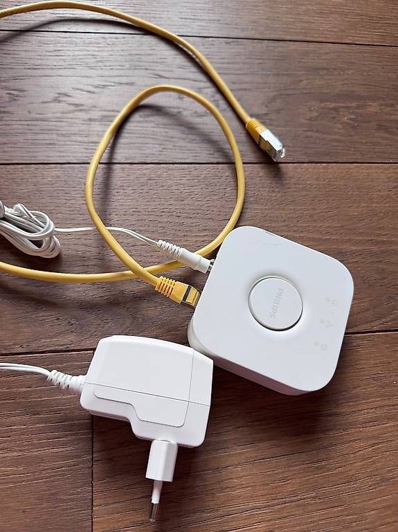 Hubs & Switches: Philips Hue Bridge der 2. Generation – Gebraucht aus Ennetbürgen von ale_qjm8 1
