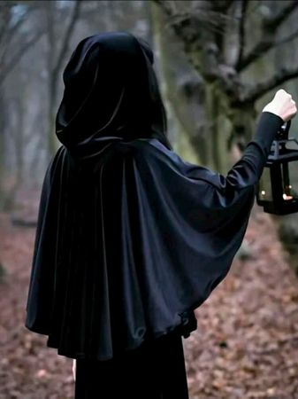 🆕 Goth Witchy Cape // Schwarzer Samt-Umhang mit Kapuze