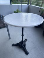 Bistrotisch Marmor rund mit Gusseisenfuss gebraucht
