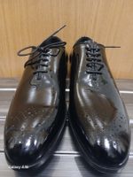 Chaussures en cuir de la marque LOTTUSSE jamais portées.T 43