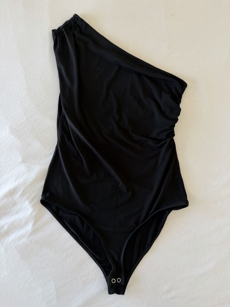 Stradivarius Tops: Body – Neu (gemäss Beschreibung) aus Triesen von kon_kkm8