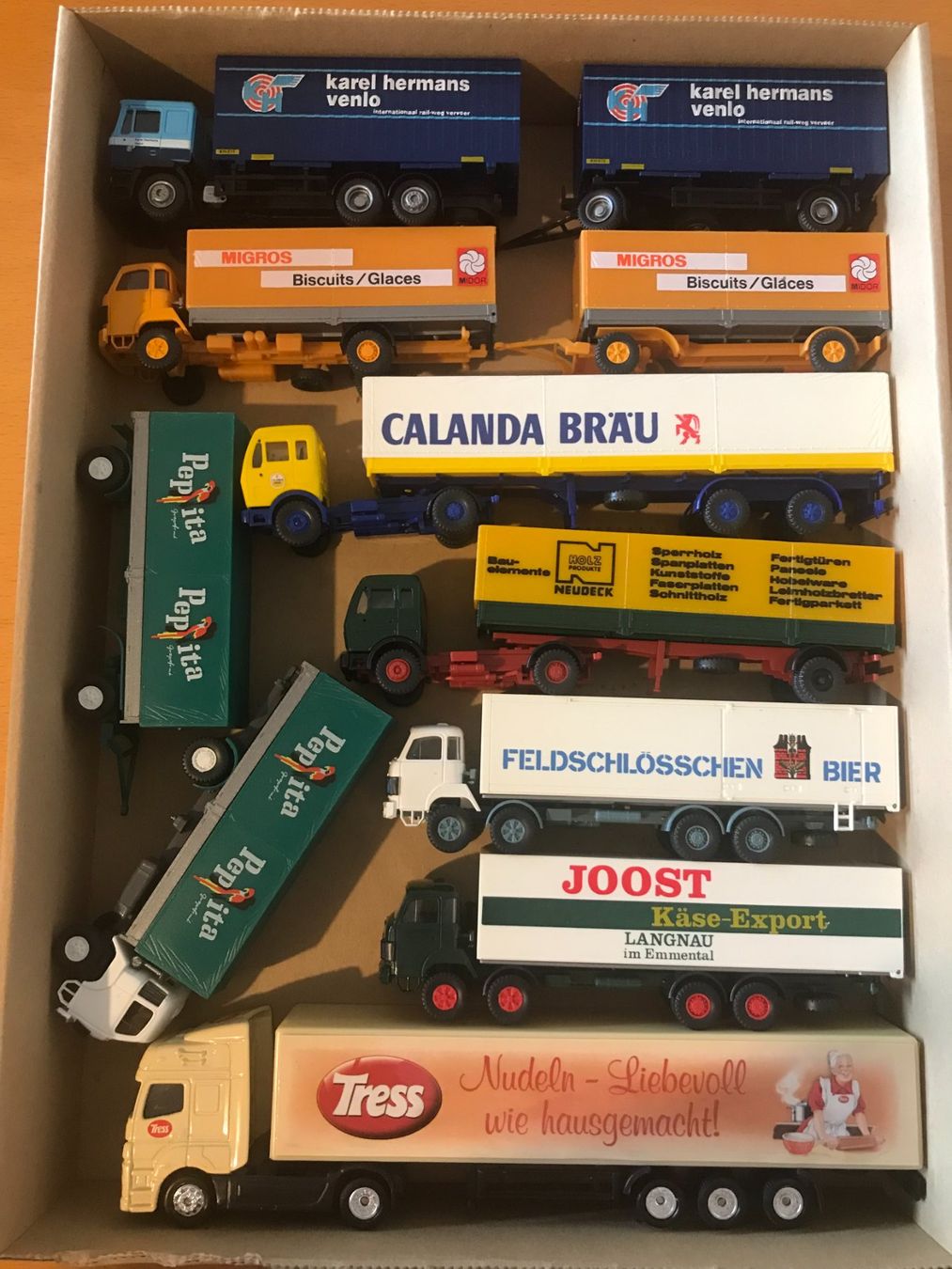 Roskopf Modellautos: Sammlung 8x Sattelschlepper + LKW mit Schweizer Modellen – Gebraucht aus Luzern von mey_s13
