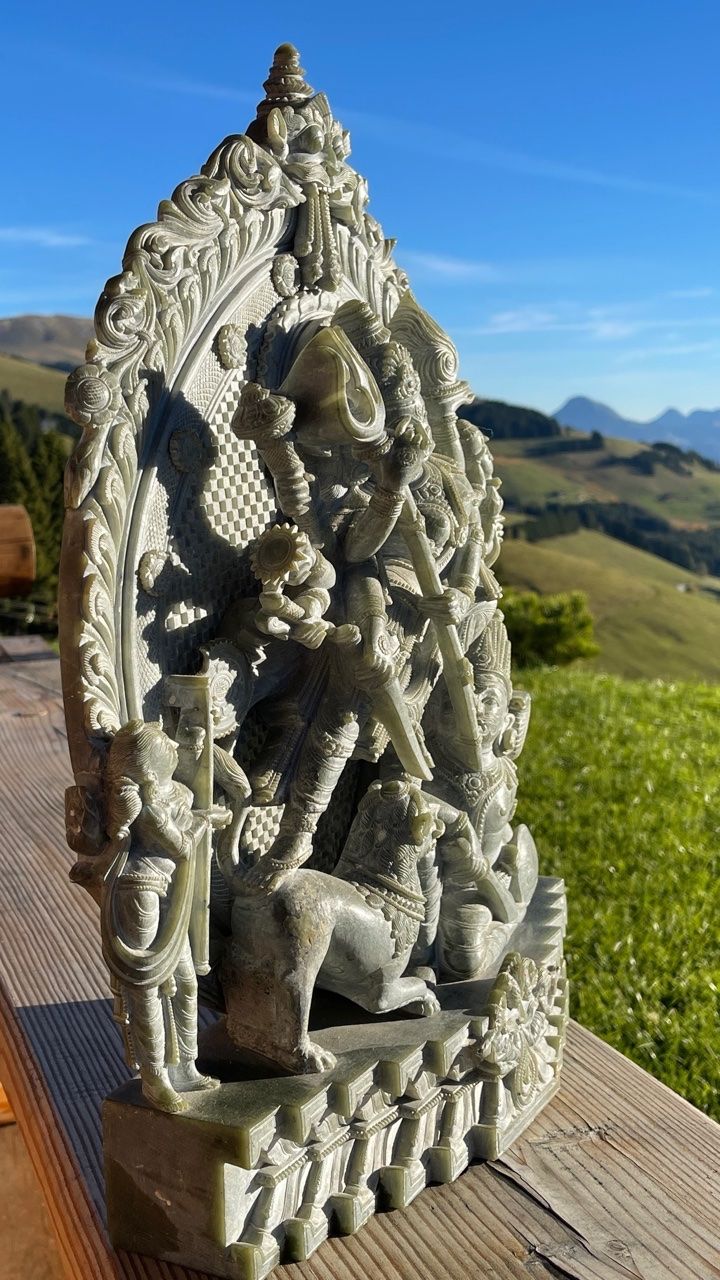 Sculture & Statue: Magnifique STATUE de marbre de DURGA – Usato da Trelex venduto da AnnabelleLelie 4