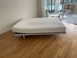 Doppelbett von Interio