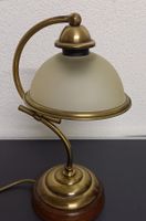 ÄLTERE *TISCH - LAMPE* HOLZ/MESSING/FUSS-DM 14/H 34CM/UNKO.