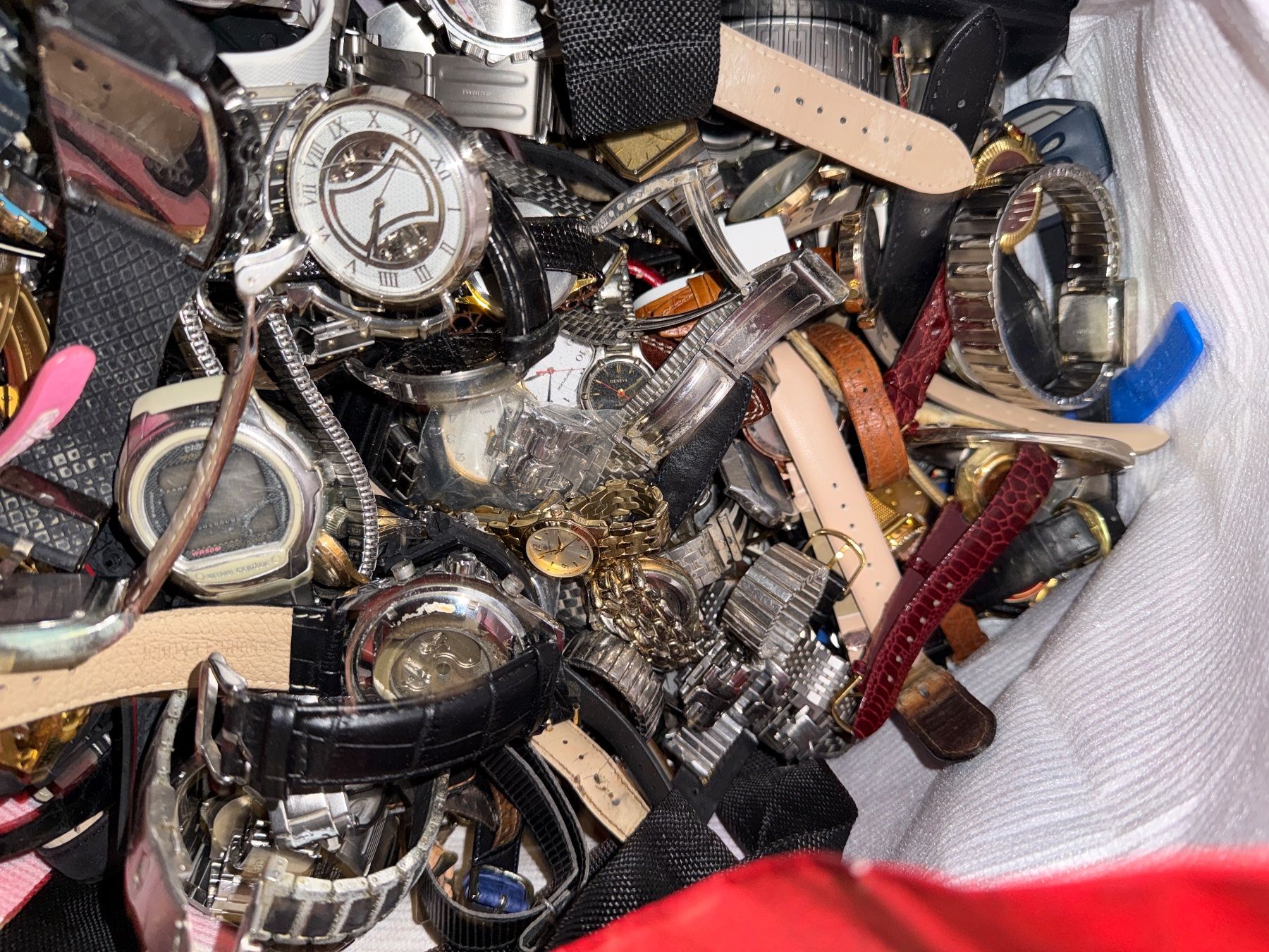 Orologi: Sack mit Uhren Handaufzug/Quarz/Automatic – Usato da Pfeffingen venduto da Allhandelklgwatches 2