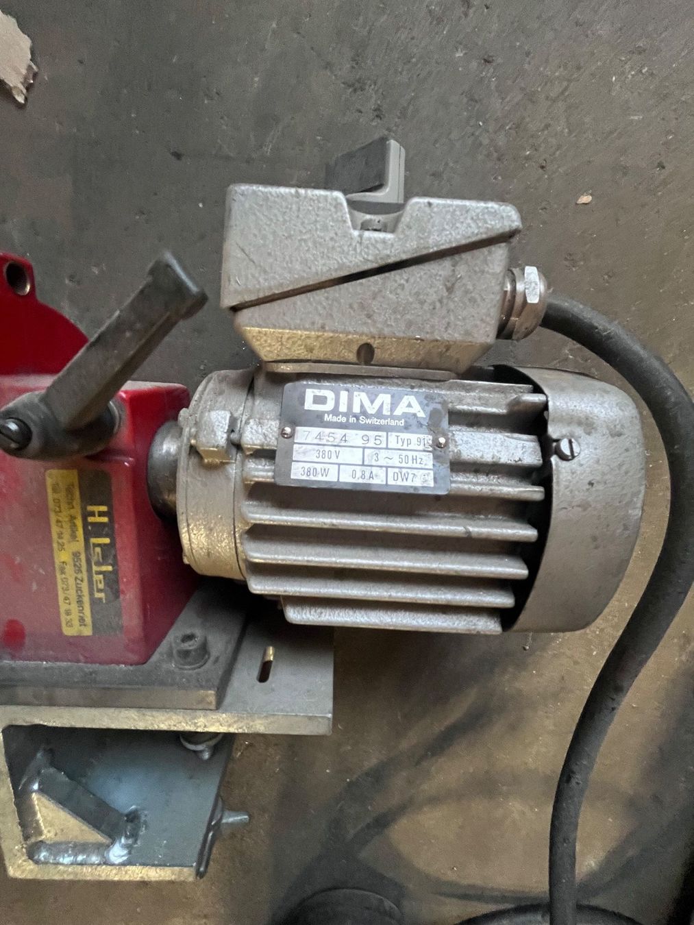 Schleifen & Polieren: Dima Typ 915 Schleifmaschine – Gebraucht aus Sutz von oli838 2