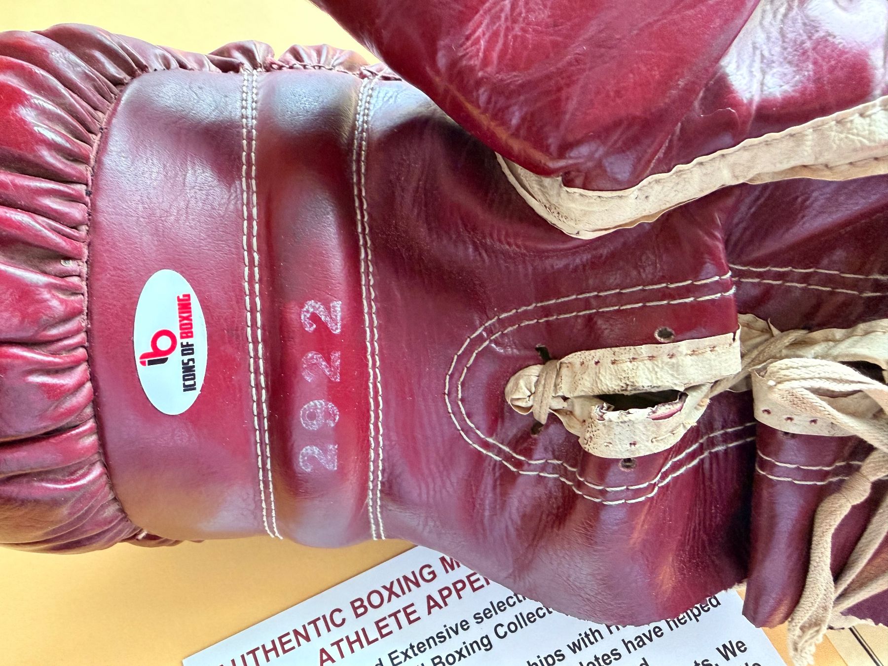 Autografi: Boxhandschuh mit Original-Autogramm Muhammad Ali – Nuovo e nell'imballaggio originale da Bachenbülach venduto da inn_5kmg 5