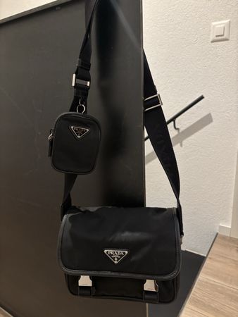 Sac bandoulière Prada renylon messenger 