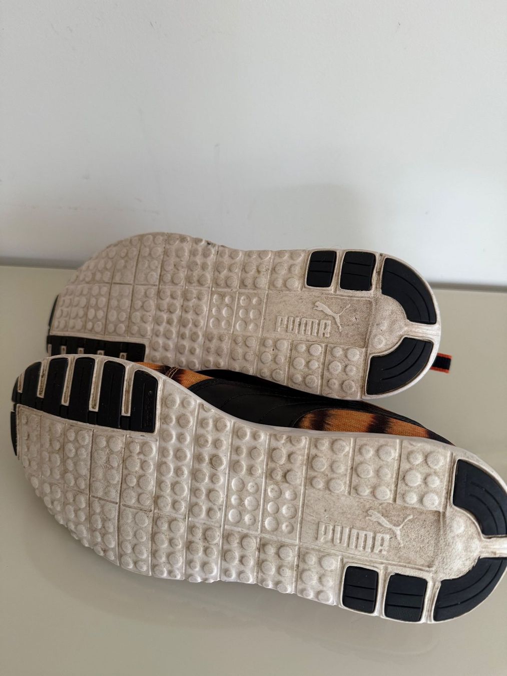 Puma Scarpe da donna: Puma Damen Sneaker Tigerlook Gr.40 – Usato da Steg im Tösstal venduto da goldlionfree 9