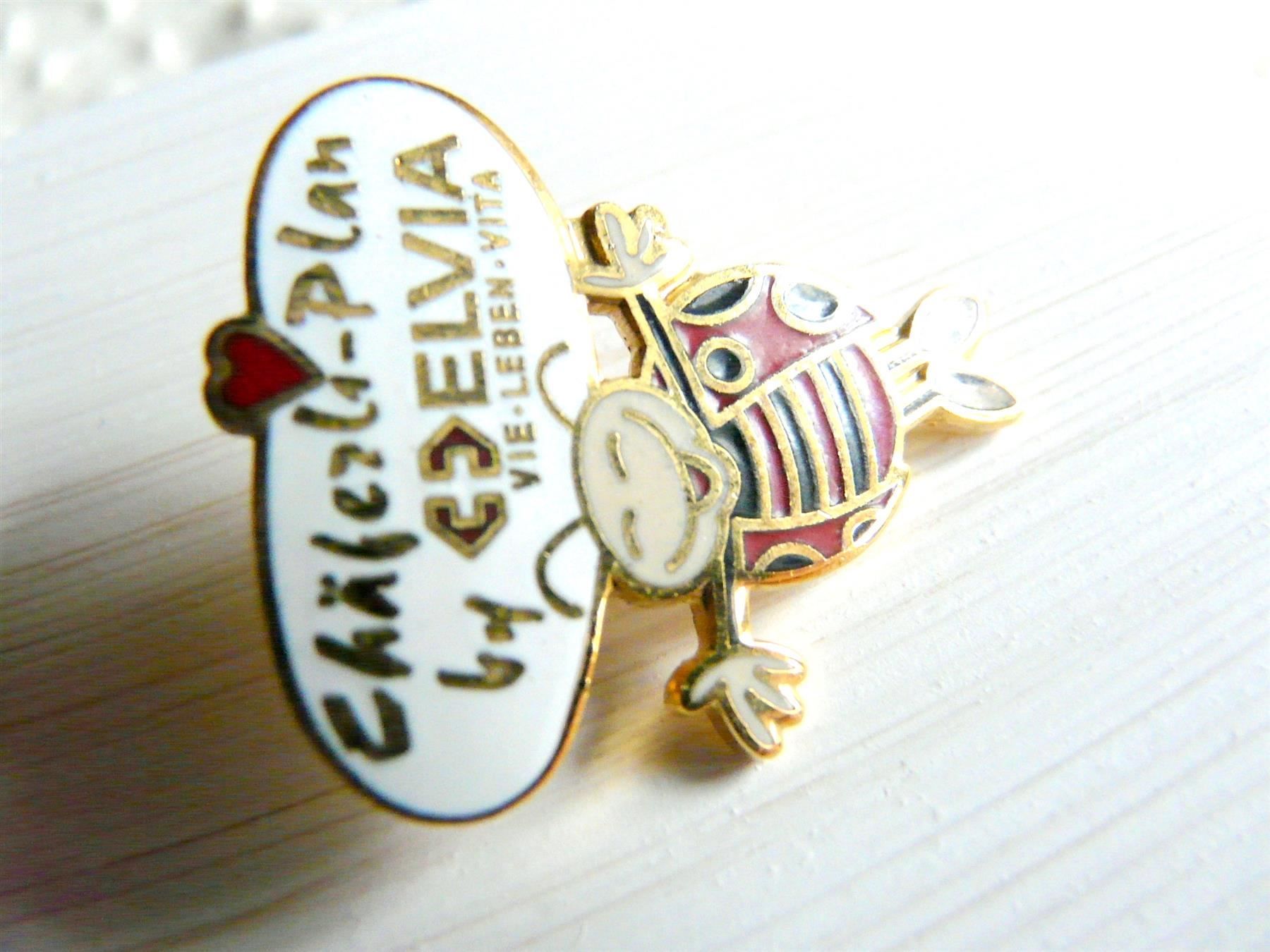Placchette & Badge: • Chäferli Käfer Elvia      + Versand möglich    pin M6A.18 – Usato da Pully venduto da websurfer1 1