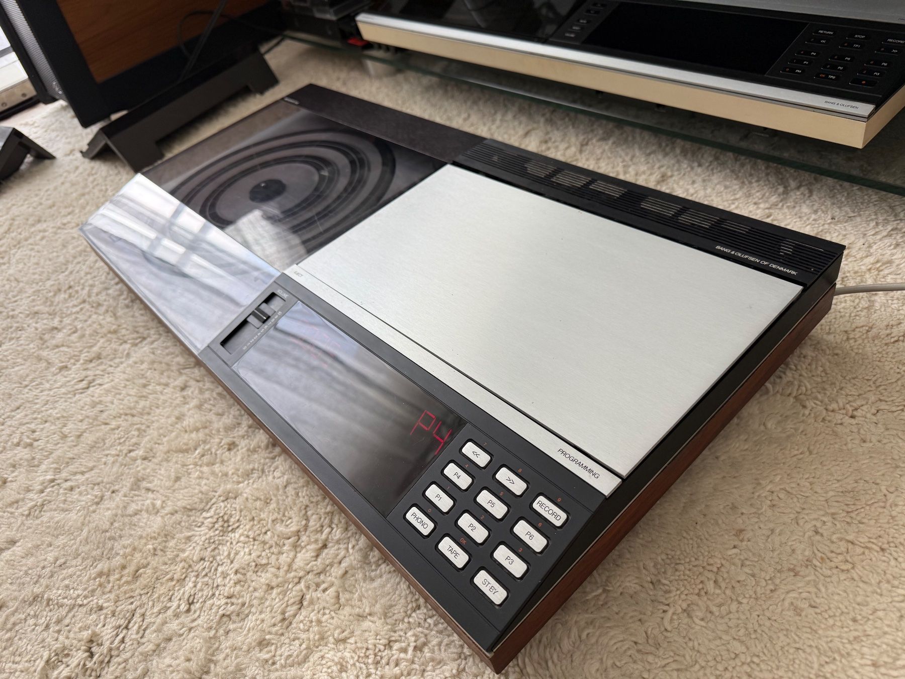 Bang & Olufsen Lettore multimediale & Streamer: Bang&Olufsen BeoCenter 7002 – Difettoso da Aarwangen venduto da mariofuj 2