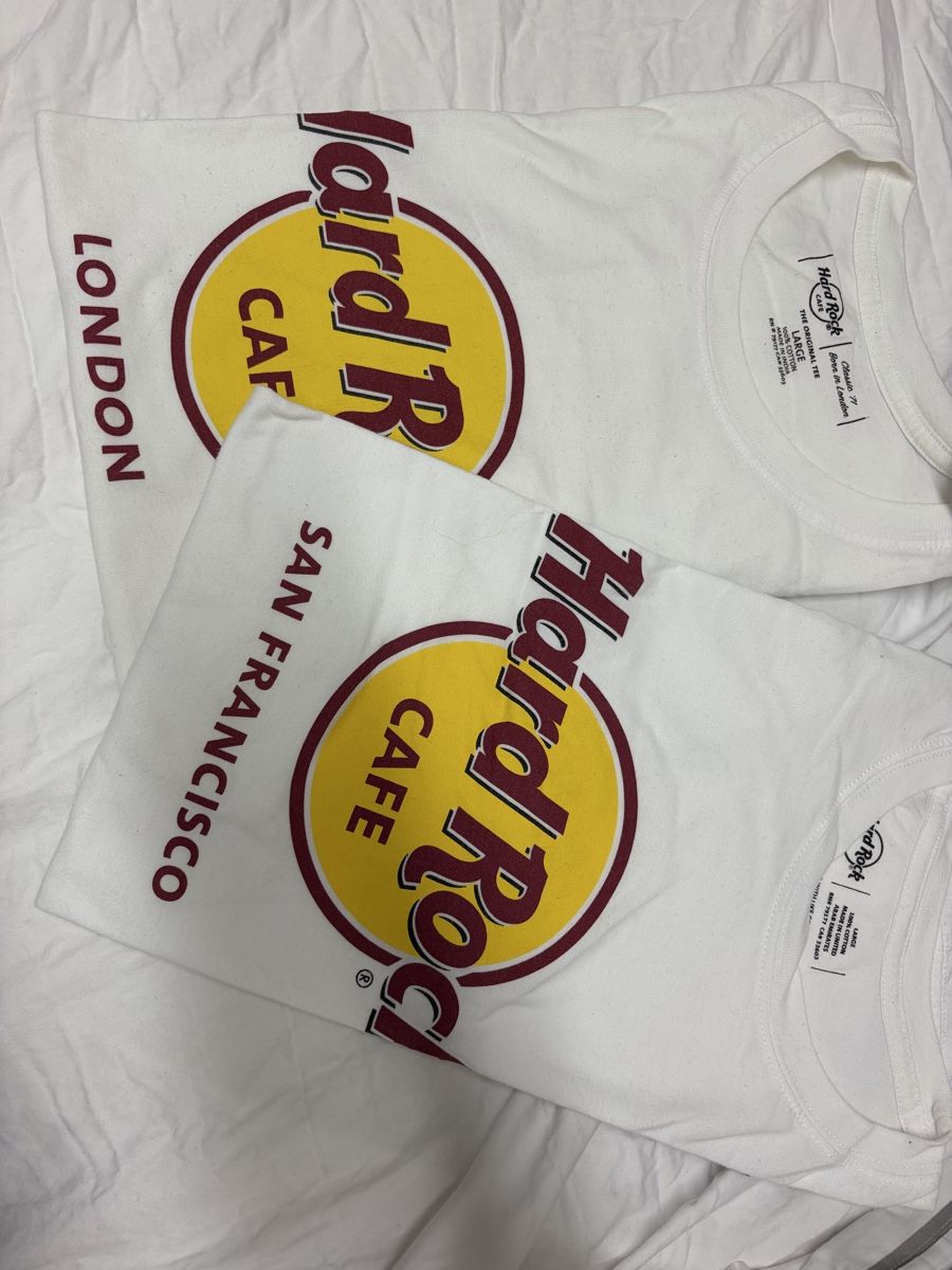 Hard Rock Cafe T-Shirts: Hard Rock Cafe – Gebraucht aus Eggerberg von nicolas.wasmer