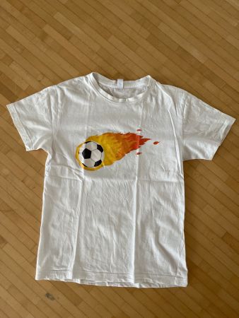 T-Shirt mit Fussball-Motiv, 134/140