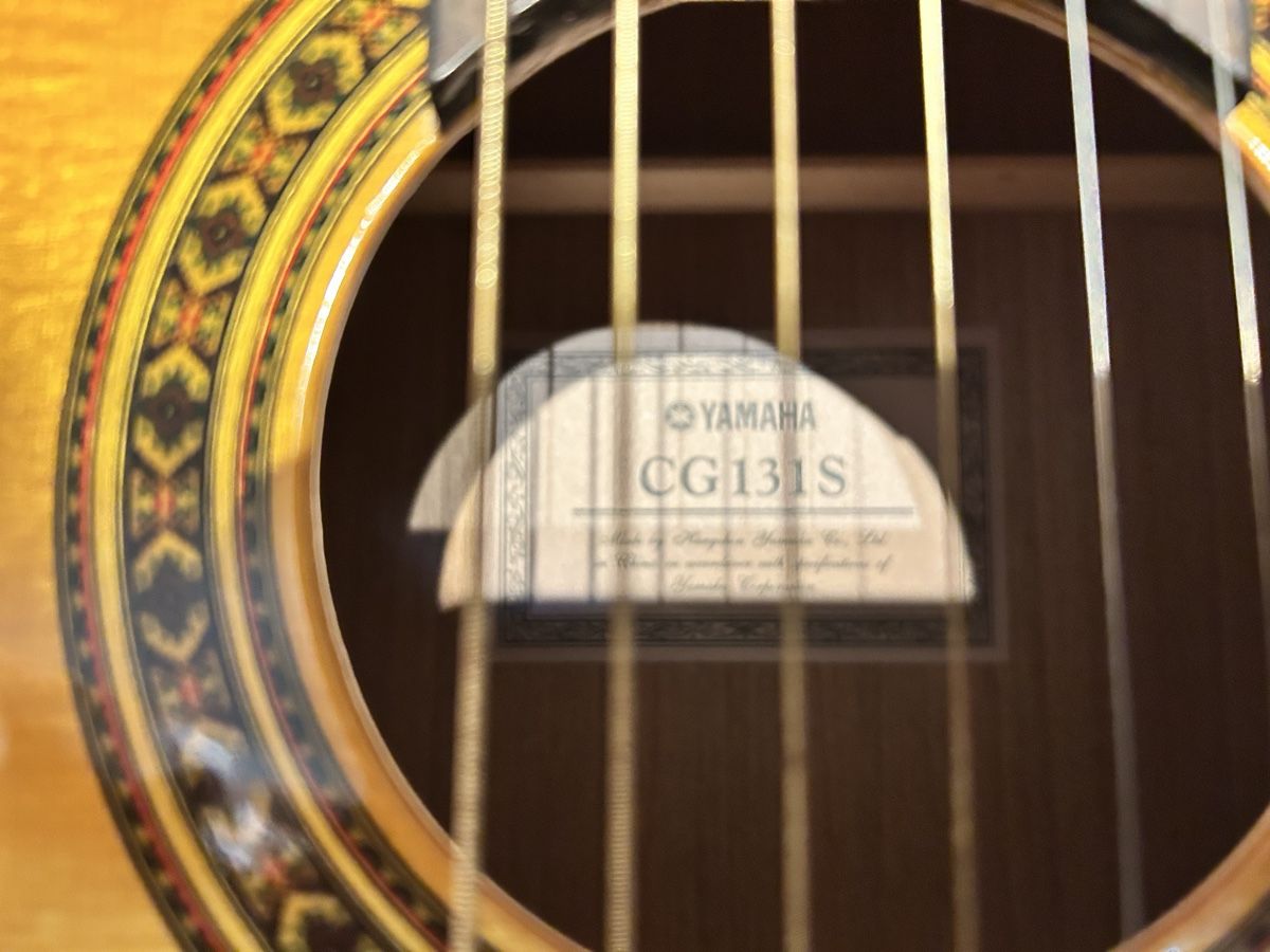 Yamaha Strumenti musicali: Gitarre Yamaha CG131S – Usato da Uster venduto da cap_nlx5 3