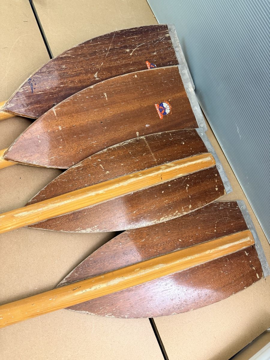 Bateaux pneumatiques & canoës: Vintage Holzpaddel – D'occasion à Solothurn par NUVICO 3