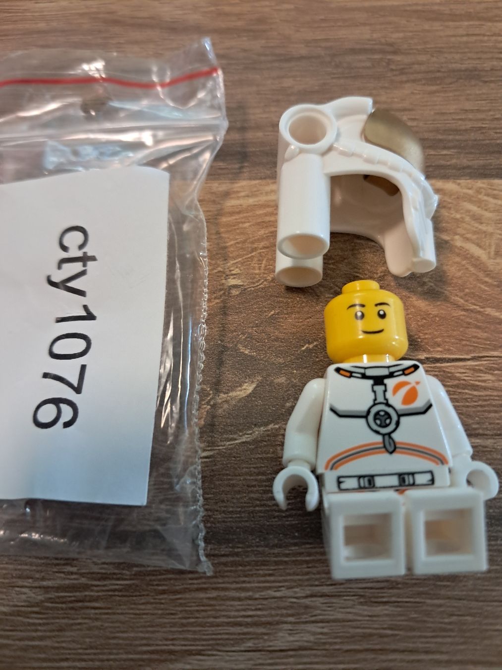 Lego Statuette: Lego Astronauten – Usato da Einsiedeln venduto da Biberchrouser76 6