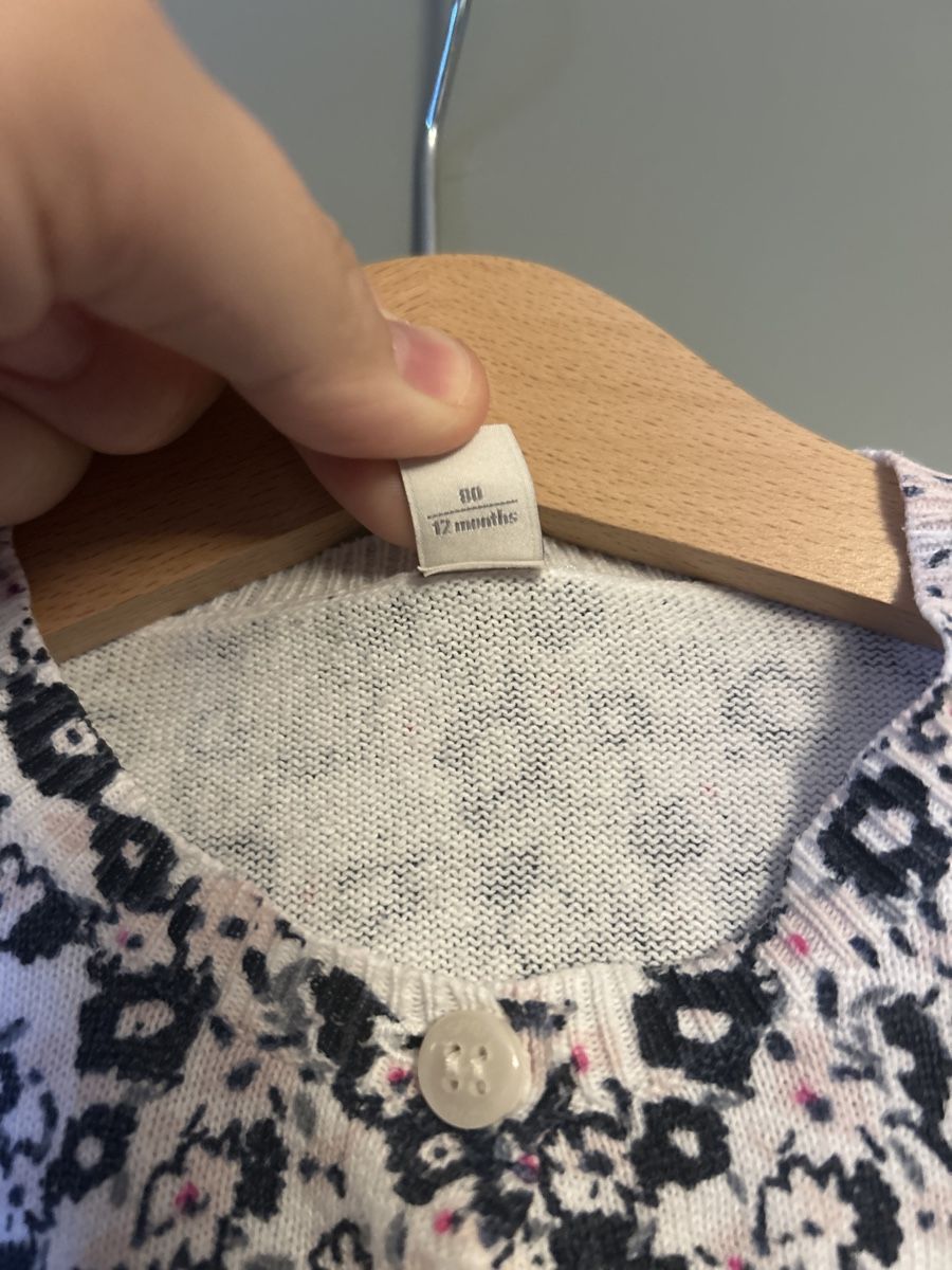 Esprit Vestes & Manteaux: Esprit Strickjacke  (80) – D'occasion à Basel par enfantdor 3