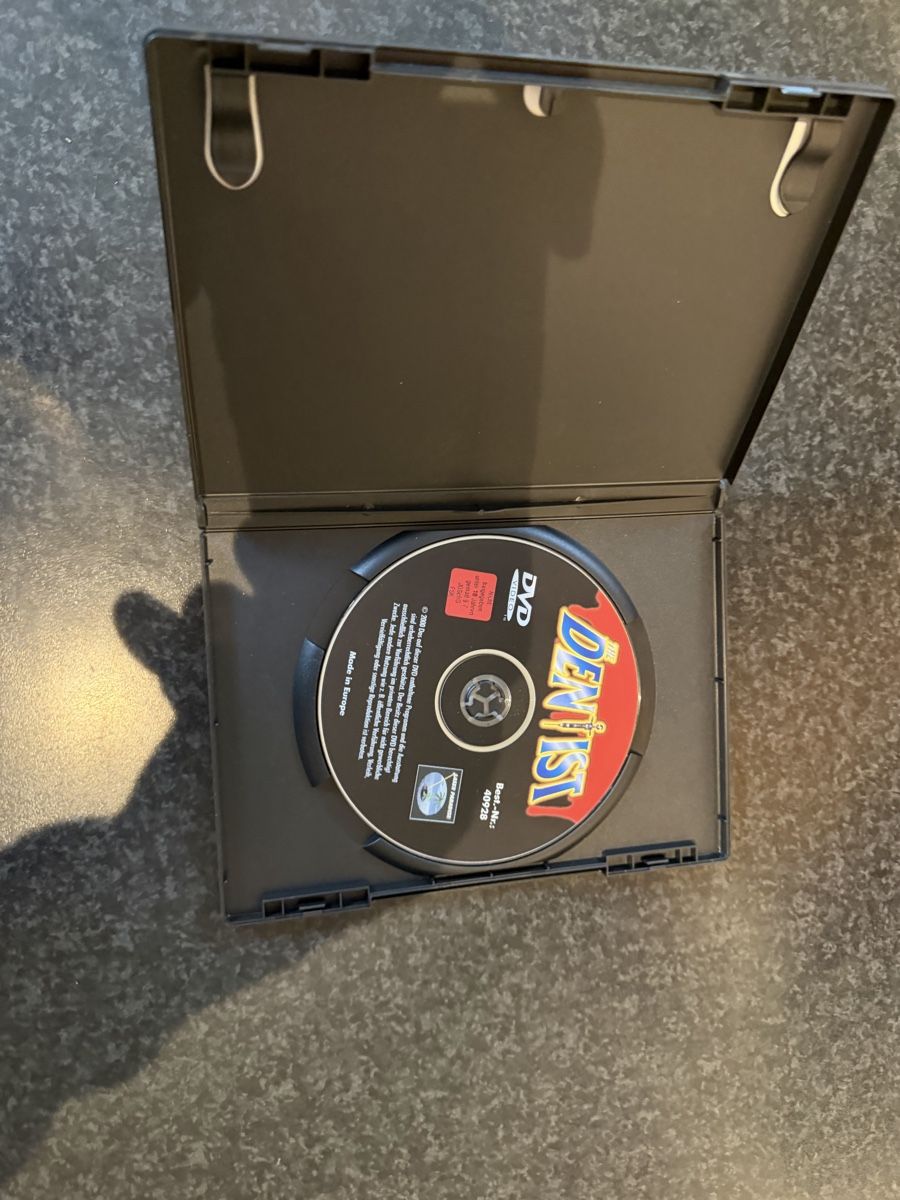 Tutti i DVDs: Dvd the dentist – Usato da Oberwil BL venduto da LiviaS01 2